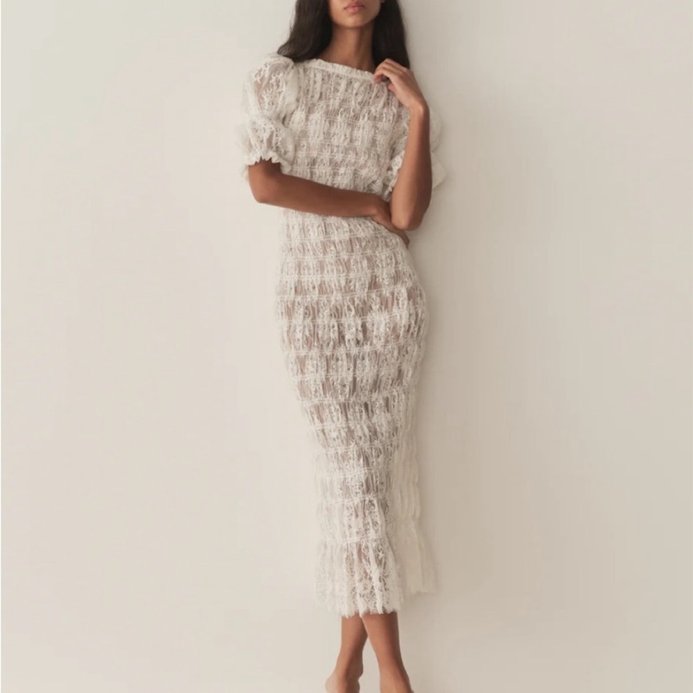 Custom bundle! Raquella and sample dress